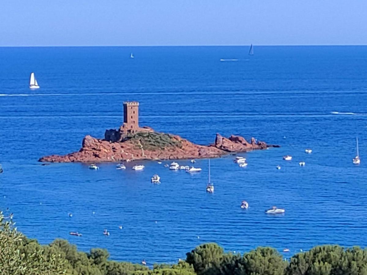 Vacances En Paradis Saint-Raphaël Exterior foto
